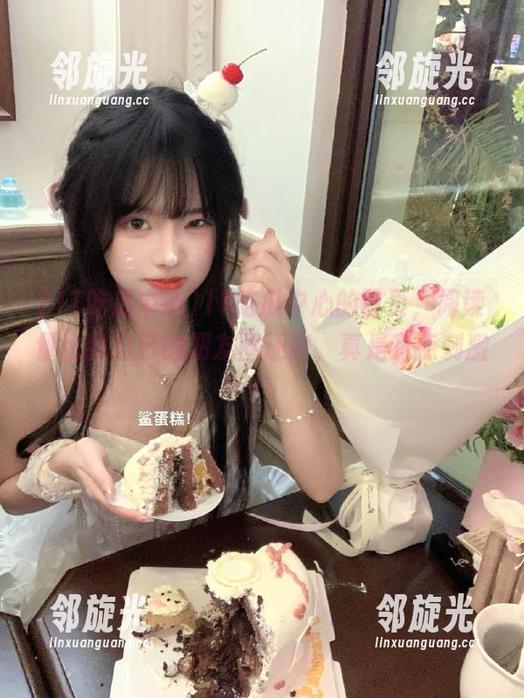 17吃瓜中心的首页，阅读量比我自己的朋友圈还高，真是有点刺激！