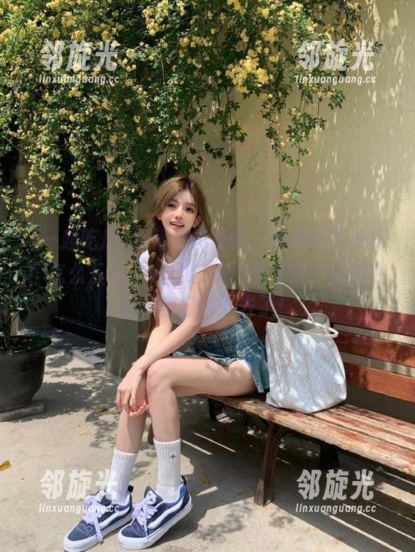 尽管登录复杂，但我绝不放弃！怎么下载‘一起吃瓜’的APK？搞得我想从窗口跳下去了！