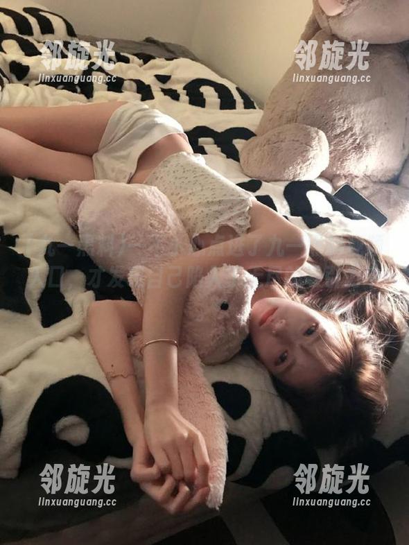 一不小心点进了九一黑料视频入口，才发现自己陷入了无尽的吸引力中。