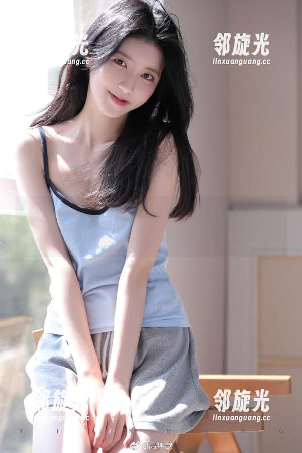 在线吃瓜，吃瓜网站首页等待着你，一言不发的瓜似乎在秘语！
