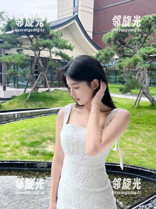 用天天吃瓜网导航，让我在瓜田里晃荡，仿佛每一口都藏着谋略。