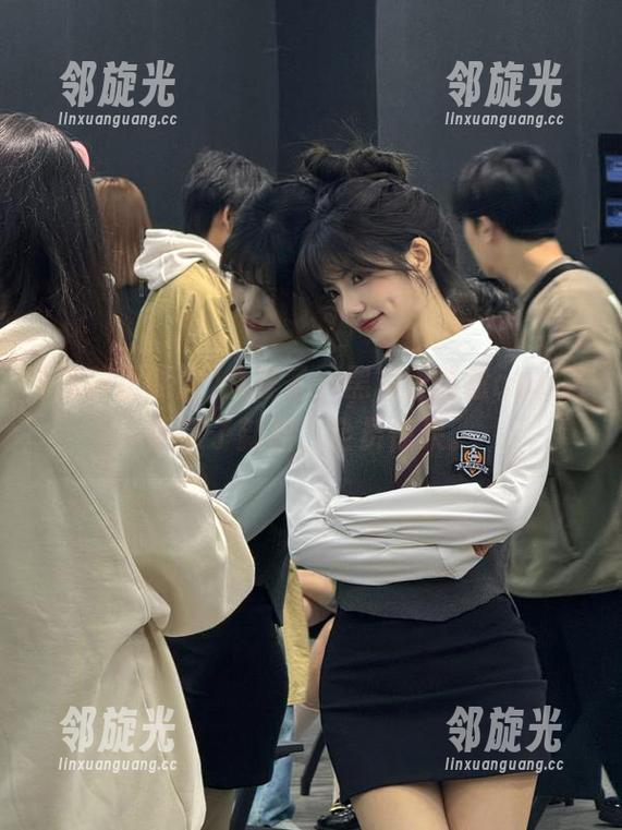 久等了，黑料正能量app居然带了新料，全员惊呆。
