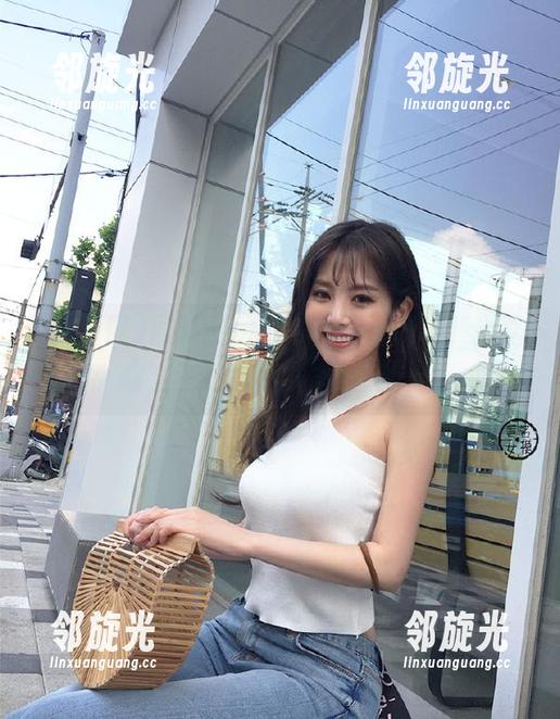 黑料网网址：别担心方向，迷路的人生，也是满满的黑料！