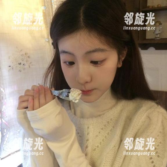 我给“黑料网址”上的“网页”打个分：香还是腥？